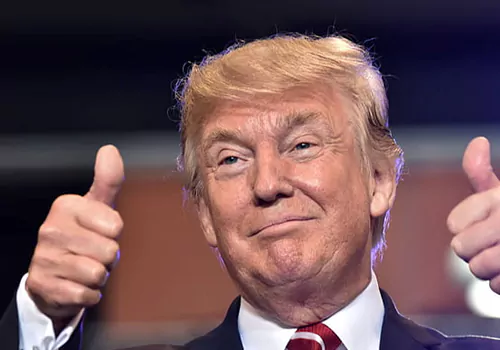 Trump boasts t himself once again