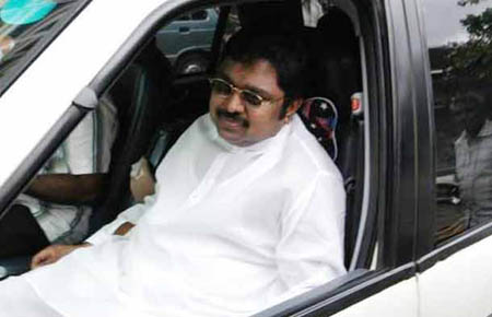 ttv dinakaran