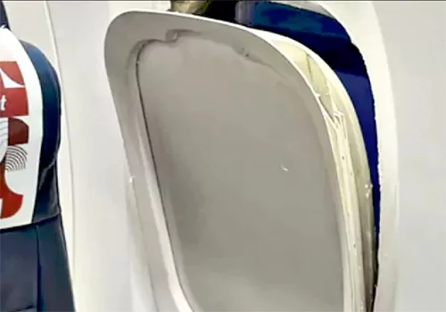 flight window frame felldown