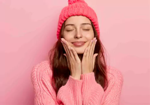 శీతాకాలంలో కూడా స్ట్రైలిష్ గా కనిపించాలంటే.. ఈ టిప్స్ ట్రై చేయండి..!