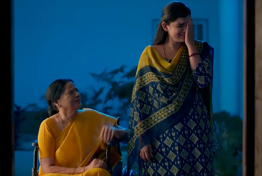 Ye Devi Varamo Neevu: స్టోర్ రూమ్‌లో ఏడుస్తున్న అంజలి.. తనపై చేయి వేసింది ఎవరు?