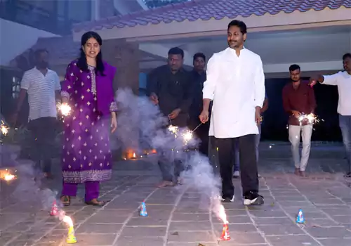 jagan celebrate deepavali