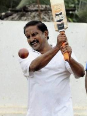 cm kiran kumar reddy