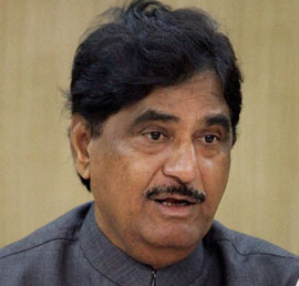  kcr babu condole Munde death