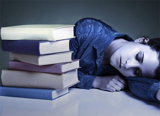 Encourage Teenagers to sleep early