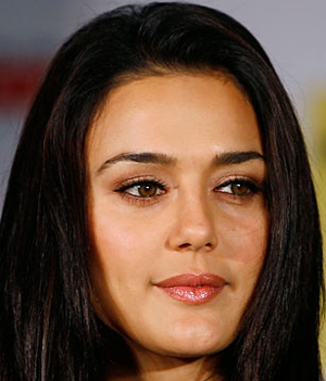 heroine Preity Zinta throws boy out of theatre