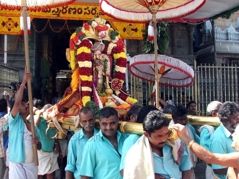 paaruvetauthsavam6.jpg