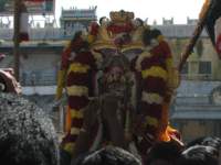 paaruvetauthsavam7_small.jpg