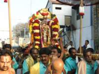 paaruvetauthsavam96_small.jpg