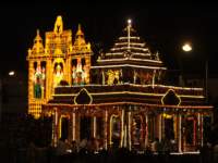 tirumalatheppothsavam15_small.jpg