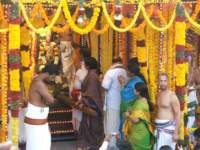 tirumalatheppothsavam70_small.jpg