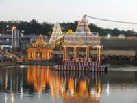 tirumalatheppothsavam_small.jpg