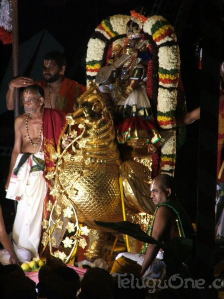 hamsavahanam31.jpg