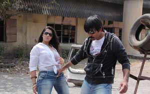 Dongala Muta Review, Dongala Muta Movie Review, Dongala Muta Telugu Movie Review,   Dongala Muta, Ram Gopal Varma, Dongala Muta movie