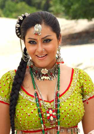Namitha Escapes Unhurt In Stage Collapse, Namitha At Namakkal, Namithas Stage Collapses, Telugu Movie News