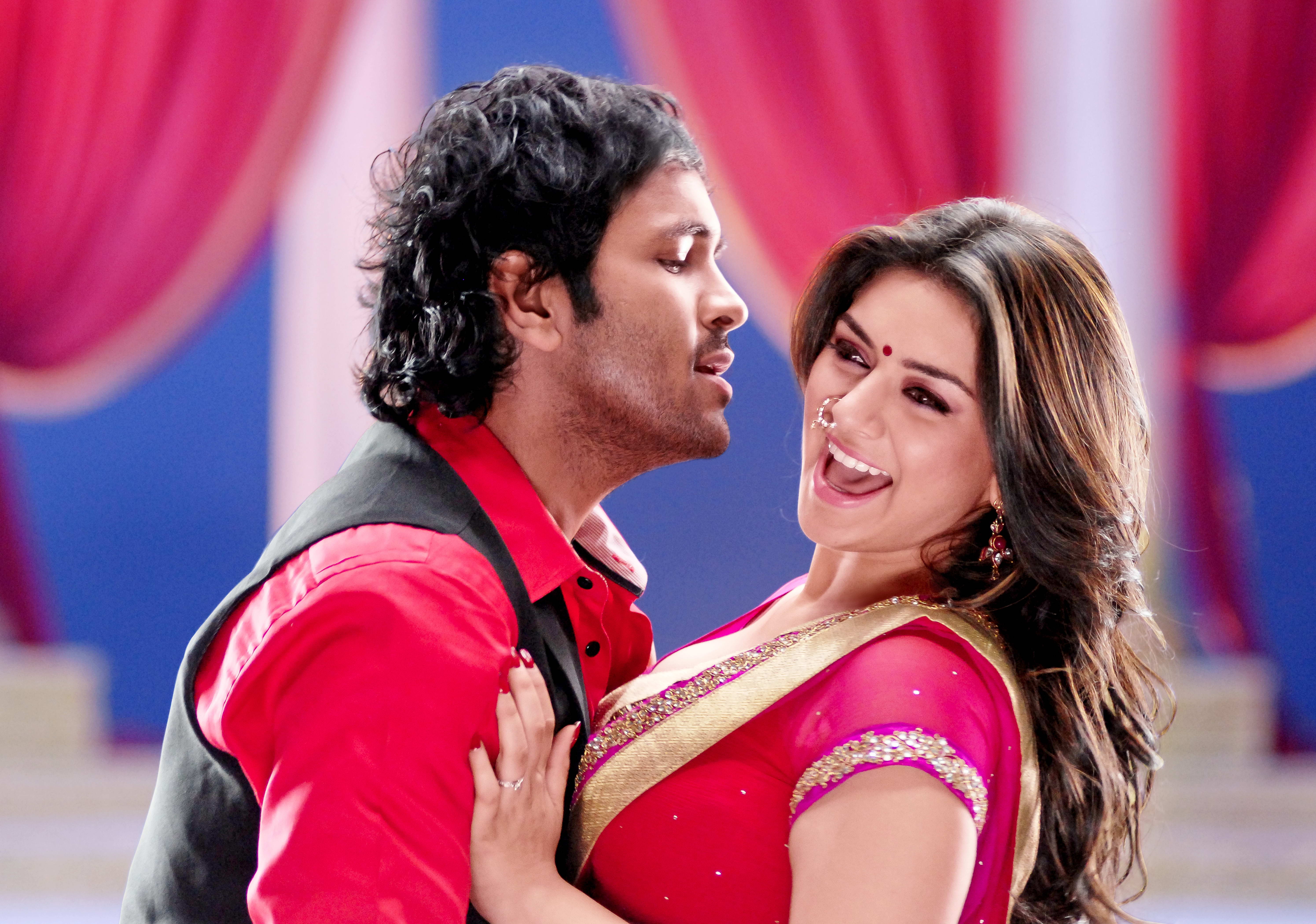 Vishnu and Hansika Drip Chemistry, Chemistry between hansika and Manchu vishnu, manchu vishnu and hansika off screen chemistry, Manchu Vishnu and Hansika new movie.