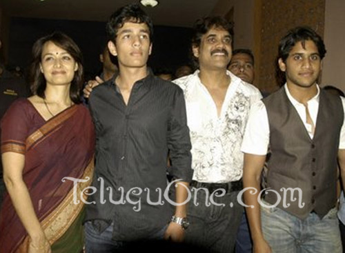 Amala akkineni shirdi sai, naga chaitanya shirdi sai, akhil akkineni shirdi sai, akkineni family shirdi sai, nagarjuna shirdi sai