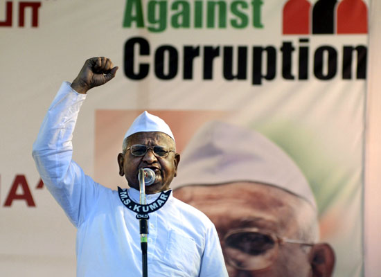 anna hazare jail bharo andolan, registrations for jail bharo andolan, anna jail bharo from 30 december, anna hazare fat 27 december, lokpal bill team anna protest, team anna rejects lokpal bill, kiran bedi jail bharo tweet   