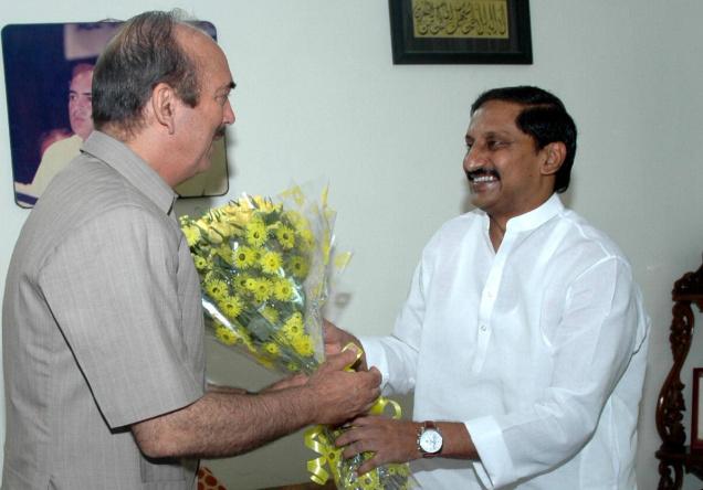 kiran azad meeting delhi