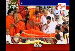 sathya sai baba funeral