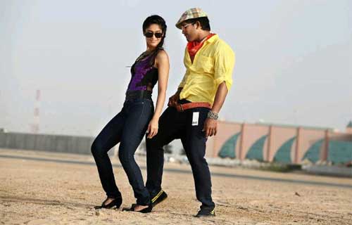 Julayi latest stills, allu arjun julayi latest stills, julayi latest images, allu arjun julayi latest images, allu arjun ileana, ileana latest stills, ileana latest images