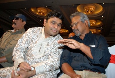 మణిరత్నం సినిమాకి రెహమాన్ వాయించట్లేదు