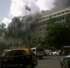 mumbai mantralaya fire