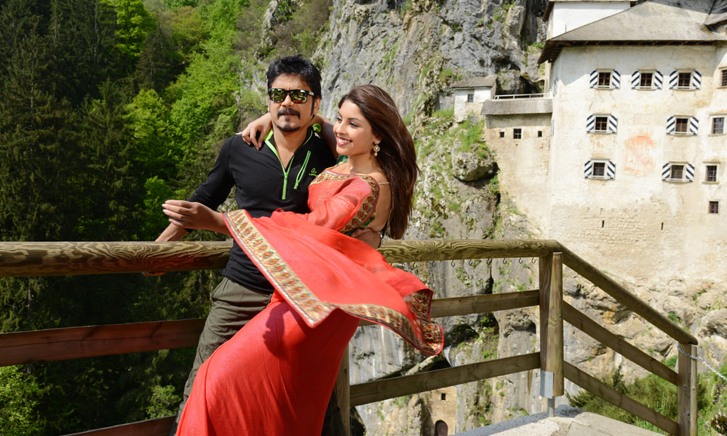      Nagarjuna in Slovenian castle , nagarjuna and richa gangopadyay in predjama castle, nagarjuna bhai shoot in predjama castle, richa gangopadyay and nagarjuna bhai movie.