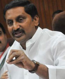 కిరణ్ కుమార్ బోల్తా పడ్డారా?