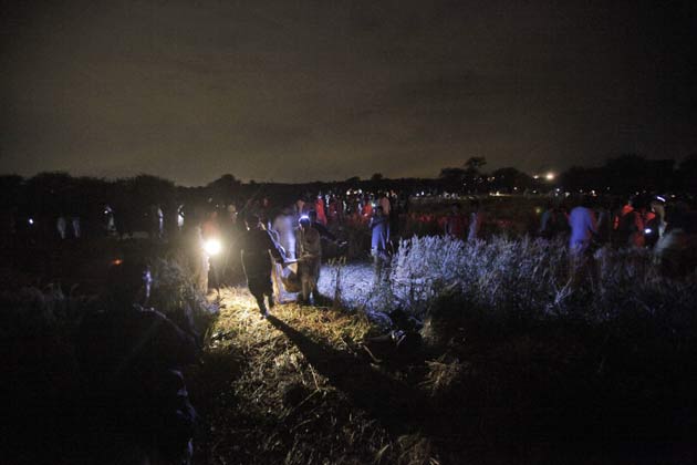 Plane Crash Pakistan photos, Pakistan plane crash pics, Pakistan plane crash images, Pakistan plane crash pictures, plane crash pakistan