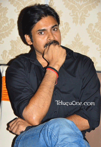 Pawan Kalyan New Movie, Trivikram Srinivas new movie, pawan kalyan trivikram srinivas new movie, pawan kalyan samantha, pawan kalyan pranitha