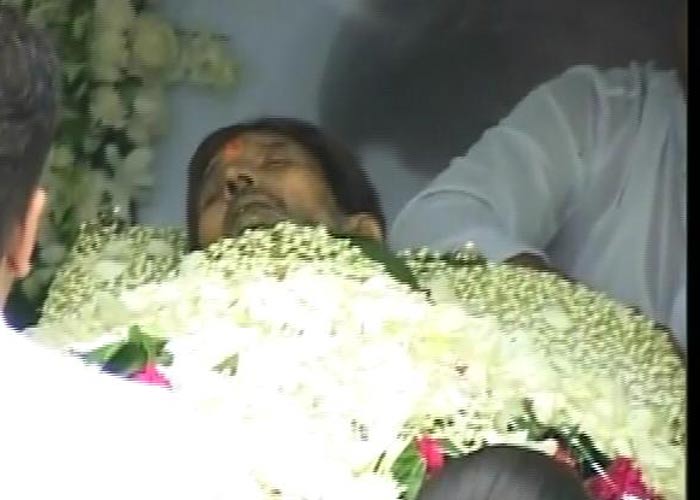 Rajesh Khanna Funeral Photos.