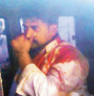 pune bus driver santosh mane