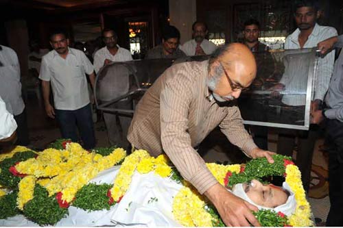 ETV Suman dead body, ETV Suman dead body photos, ETV Suman Funeral Images, ETV Suman Funeral Pics, ETV Suman Funeral  