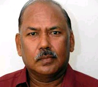 vennelakanti injured, vennelakanti accident, lyricist vennelakanti injured, Lyricist Vennelakanti accident