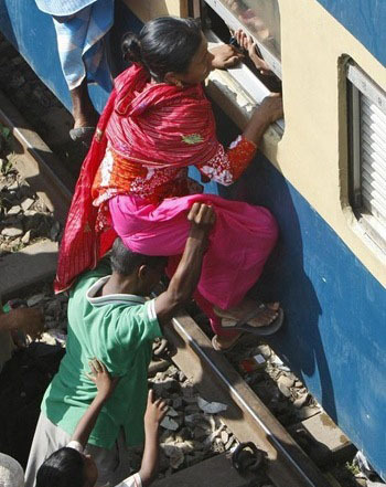Happens%20Only%20in%20India%20Funny%20Pics1.jpg